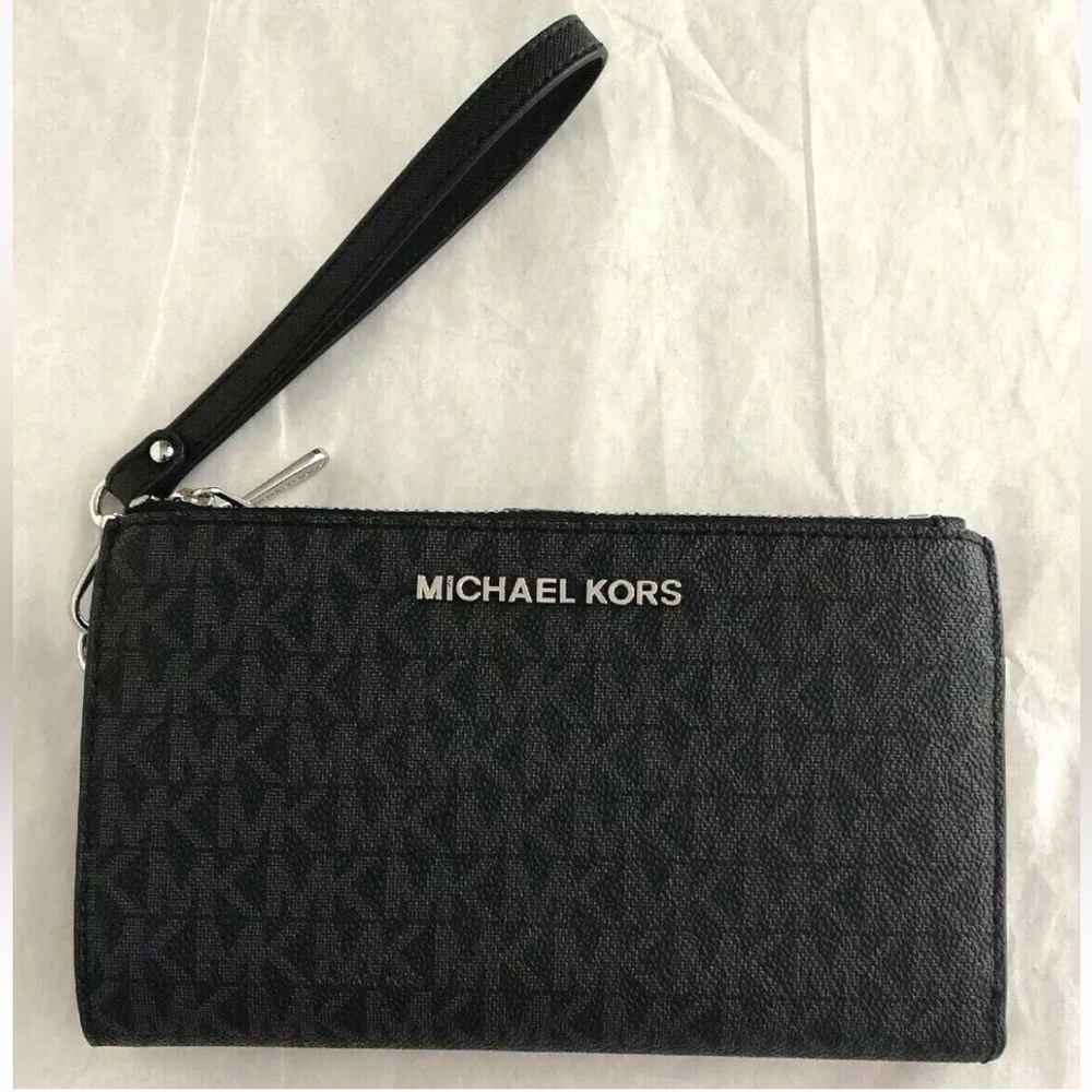 New Michael Kors Jet Set Travel Double zip wristlet wallet PVC Black